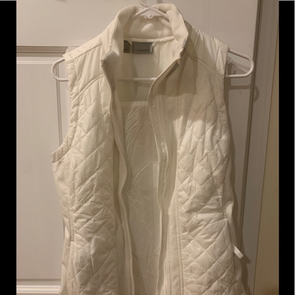 Athleta vest